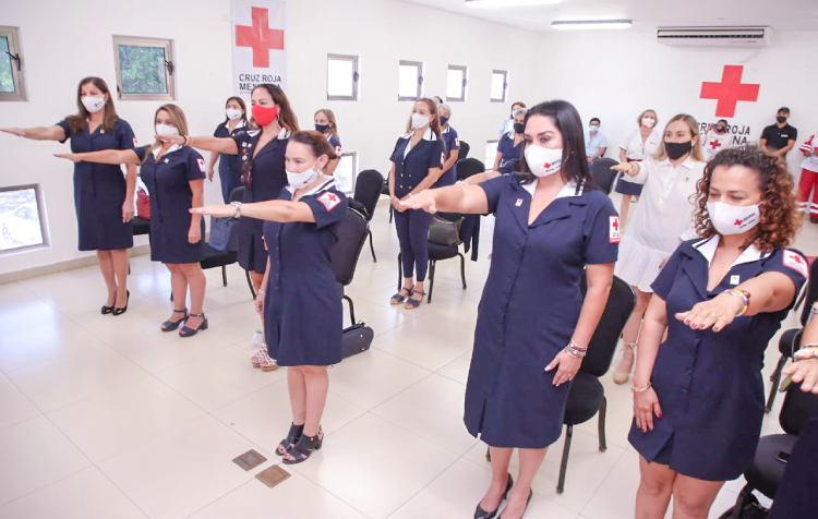 Personal de Cruz Roja